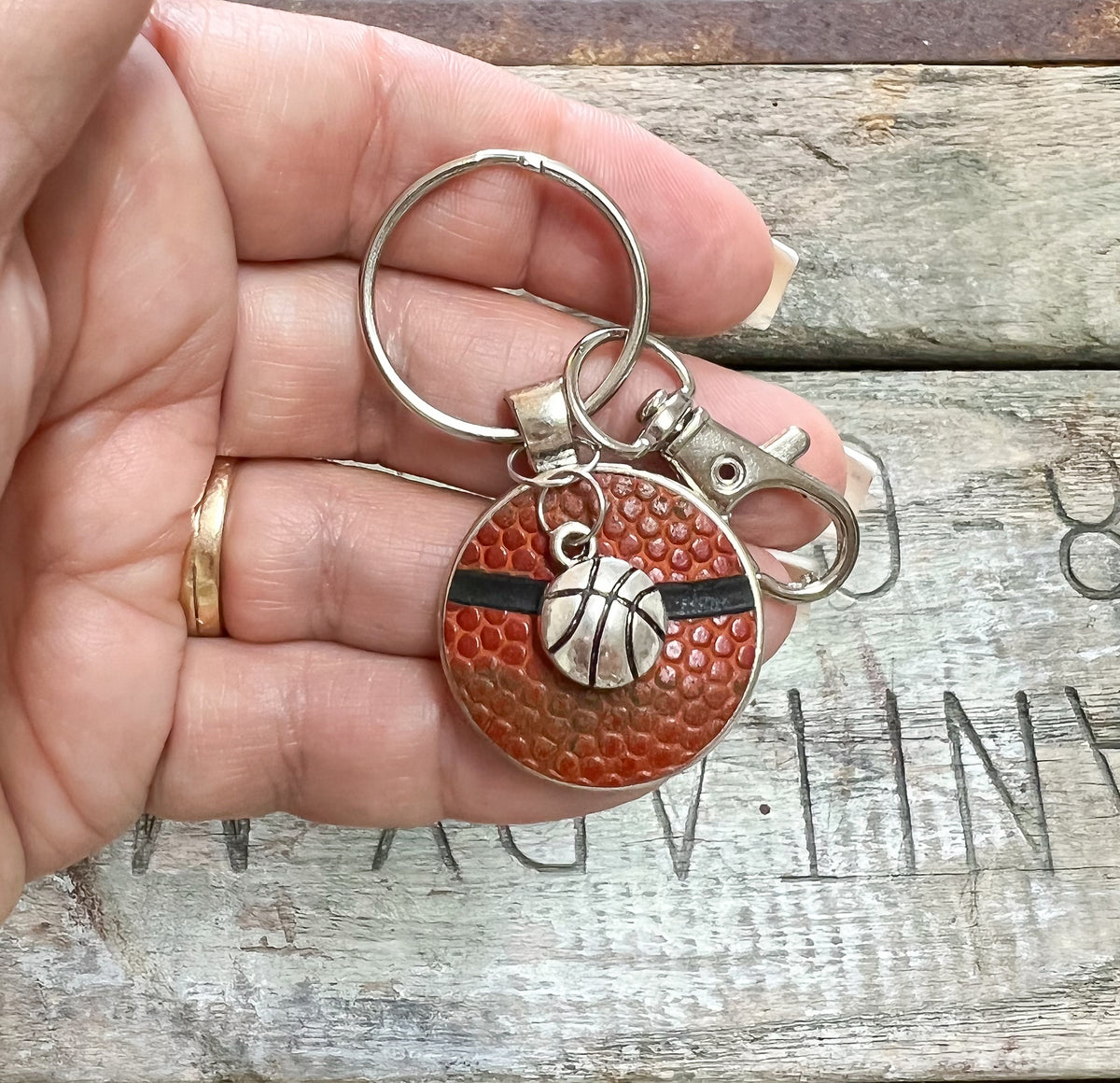 BASKETBALL CHARM KEY RING – Landfill to Luxury