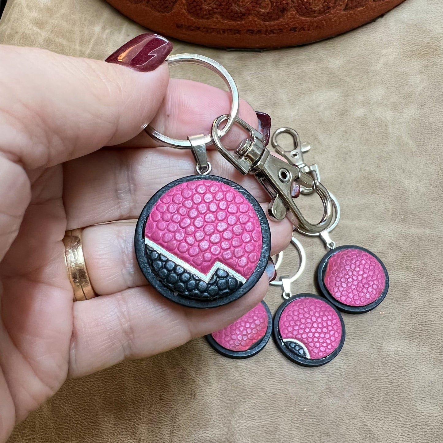 PINK BASKETBALL KEY RING