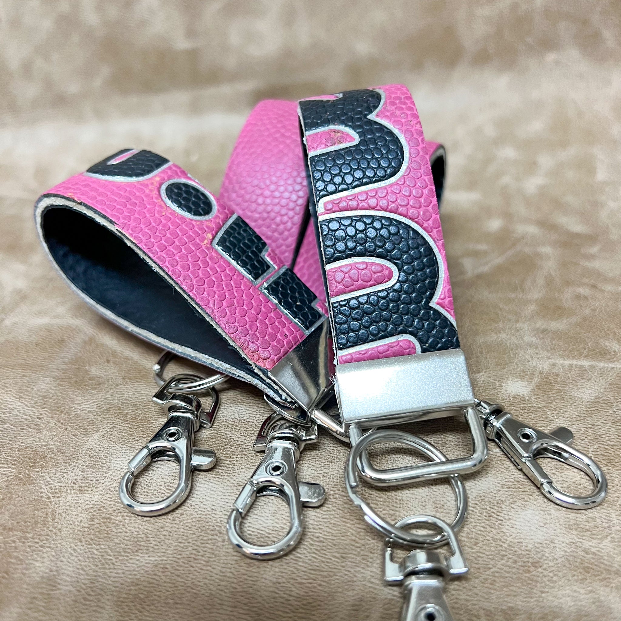 BASKETBALL CHARM KEY RING – Landfill to Luxury