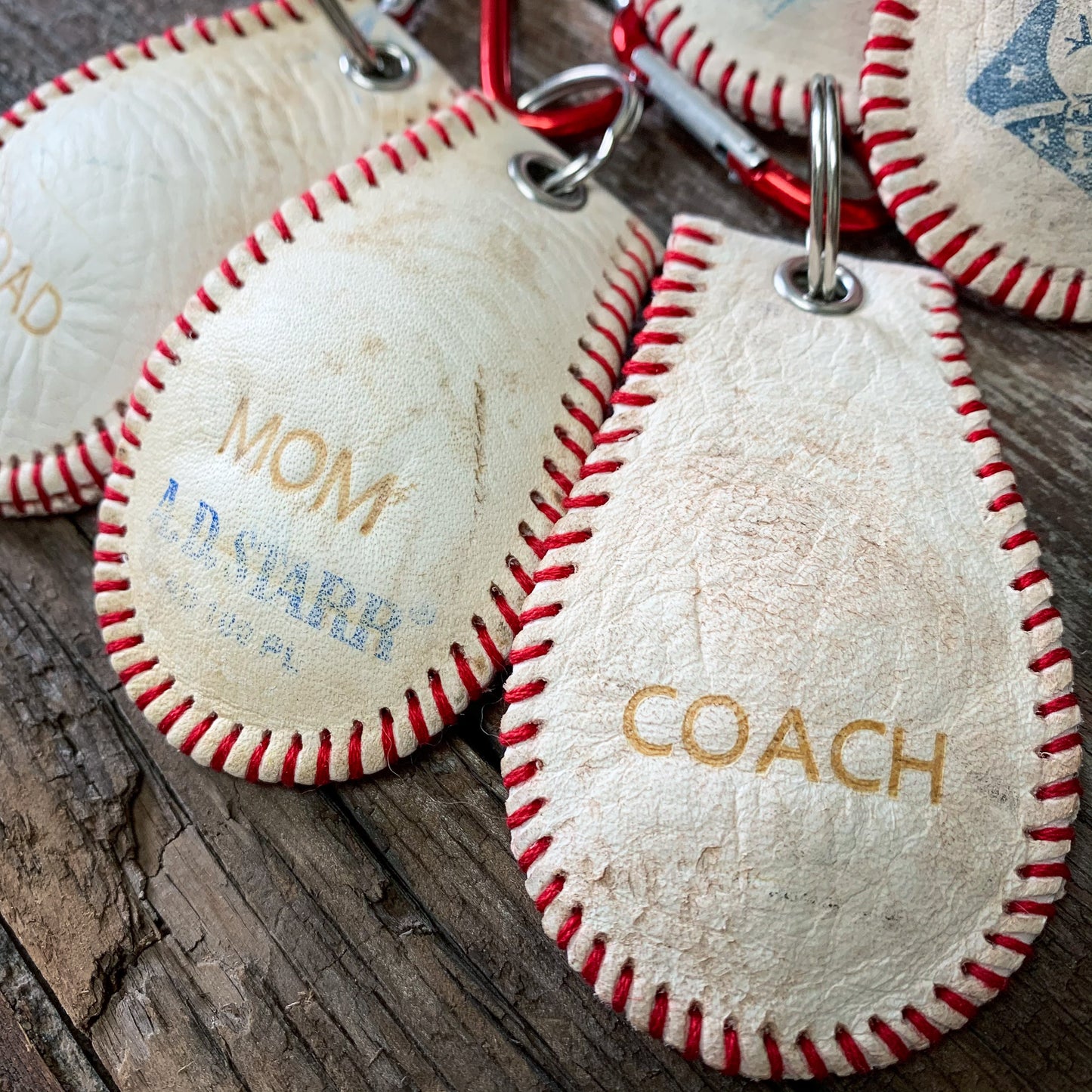 BASEBALL KEYCHAIN