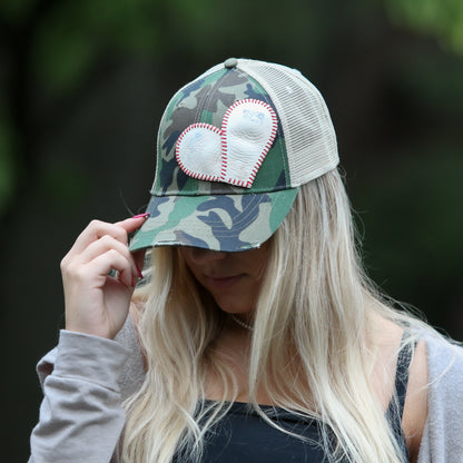 CAMO HEART BASEBALL CAP