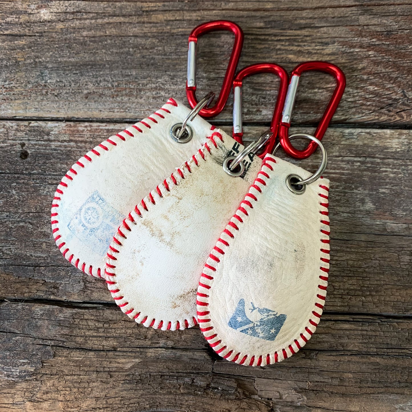 BASEBALL KEYCHAIN