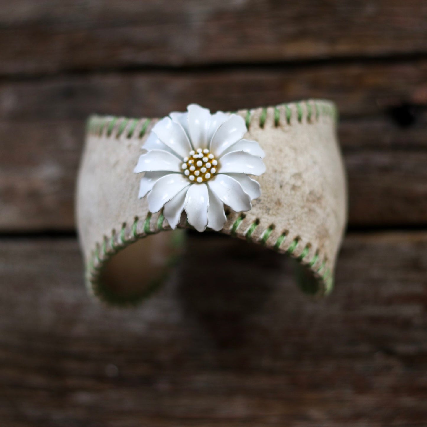 DAISY BASEBALL CUFF